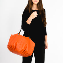 Cargar imagen en el visor de la galería, Taleguita Burnt Orange
