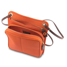 Cargar imagen en el visor de la galería, Bandolera cruzada burnt orange