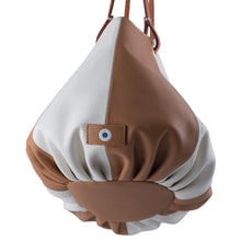 Cargar imagen en el visor de la galería, Taleguita San Sebastian Tan